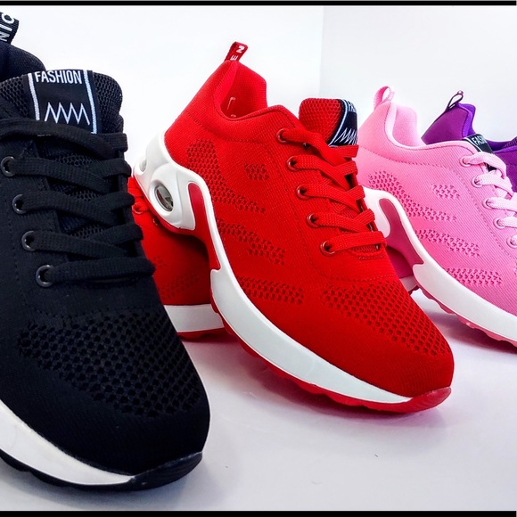 Shoes - Picture 4 of 8